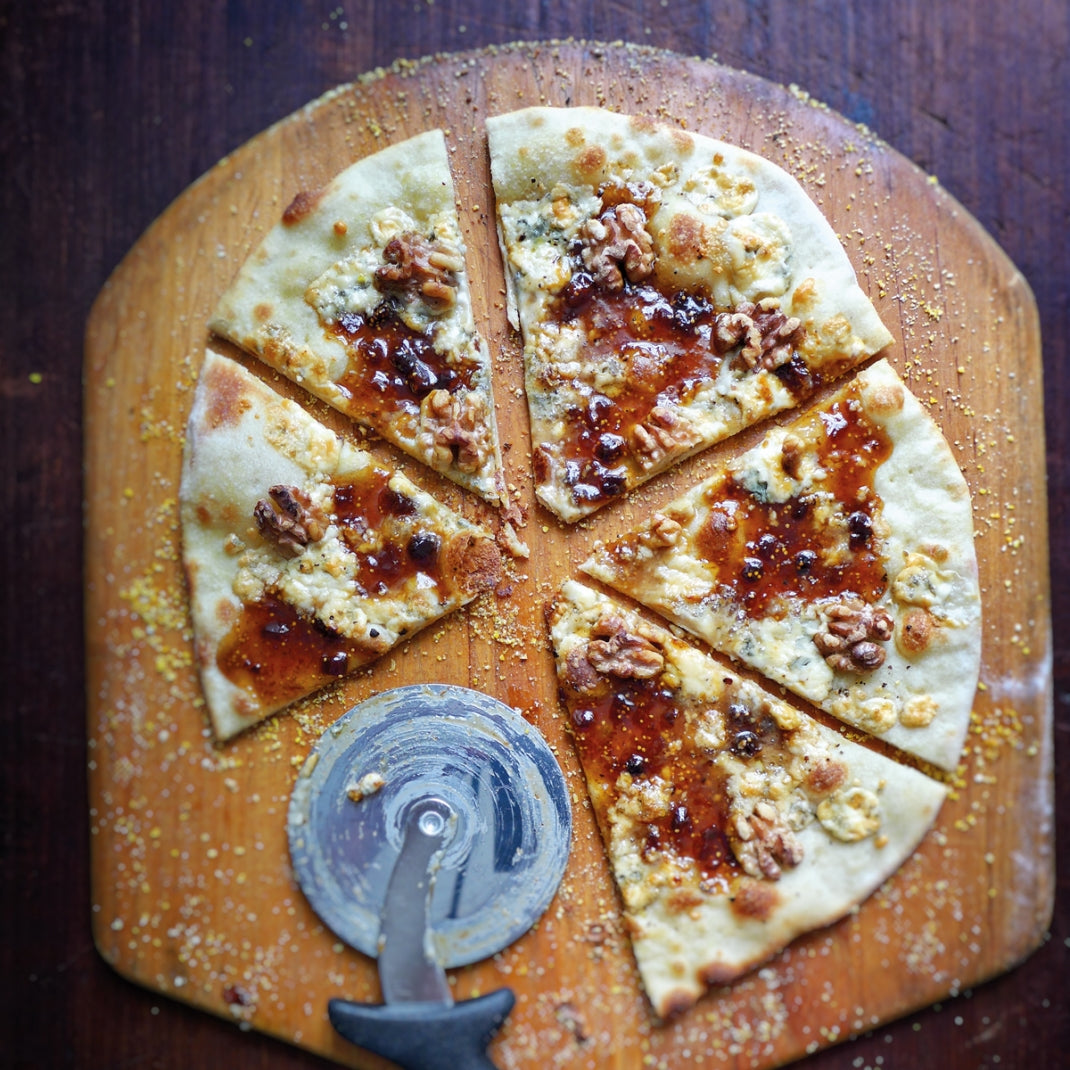 Gorgonzola, Fig Spread & Walnut Pizza Gorgonzola, Fig Spread & Walnut Pizza