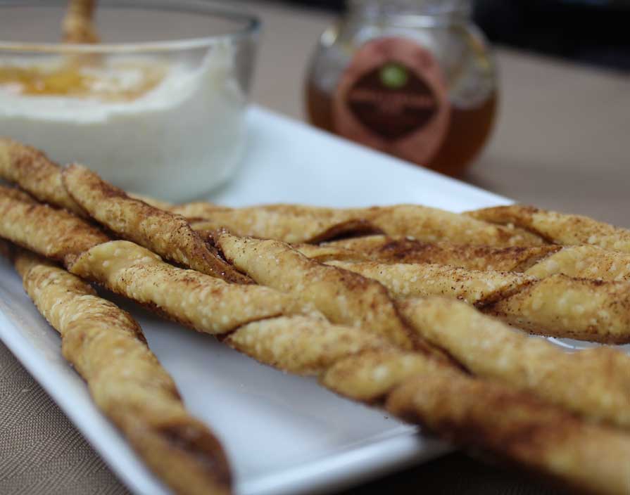 Apple Caramel Cheese Dip with Cinnamon Pie Crust Twists